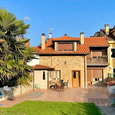 شقة La Santina Y Su Jardin أفيليس المظهر الخارجي الصورة